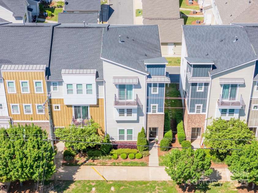 2551 Statesville Avenue, Charlotte, NC 28206.  MLS# CAR4318721, YatesRealty ID 2563. 