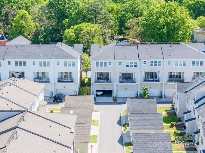 2551 Statesville Avenue, Charlotte, NC 28206.  MLS# CAR4318721, YatesRealty ID 2563. 