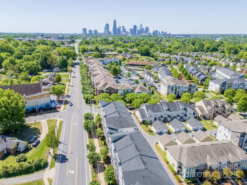 2551 Statesville Avenue, Charlotte, NC 28206.  MLS# CAR4318721, YatesRealty ID 2563. 