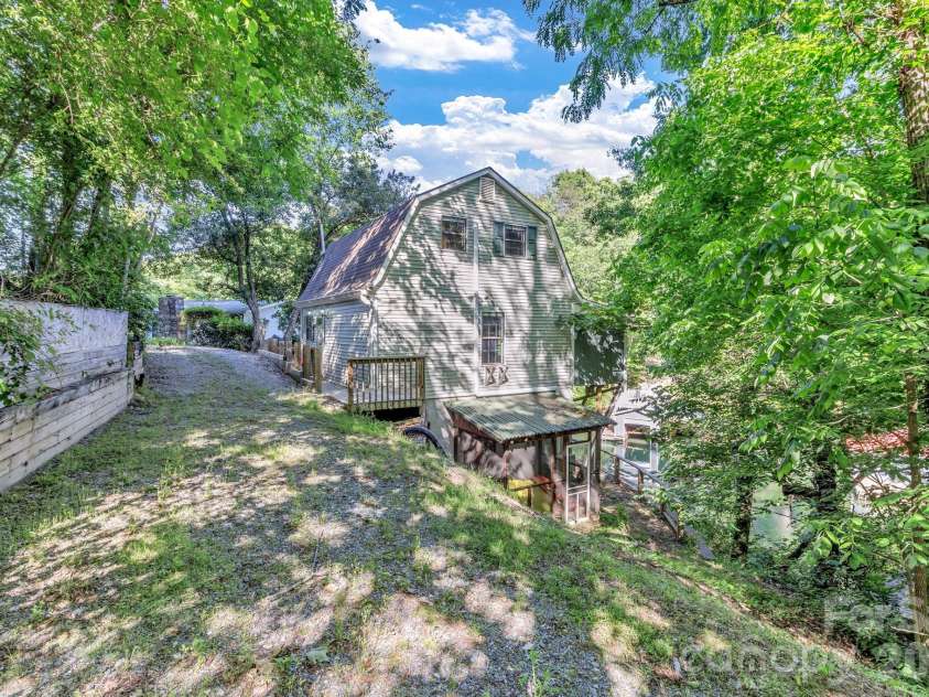 159 Anglers Way, Lake Lure, NC 28746.  MLS# CAR4383507, YatesRealty ID 25630. 