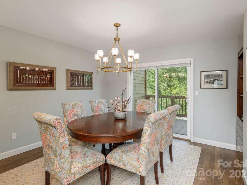 52 Quail Run Circle, Brevard, NC 28712.  MLS# CAR4274057, YatesRealty ID 25630. 