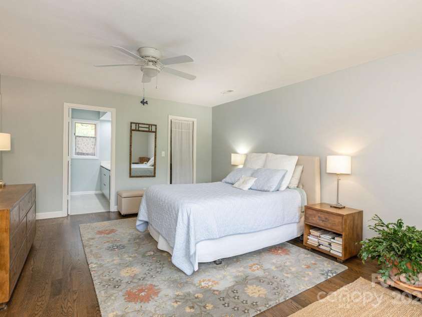 52 Quail Run Circle, Brevard, NC 28712.  MLS# CAR4274057, YatesRealty ID 25630. 