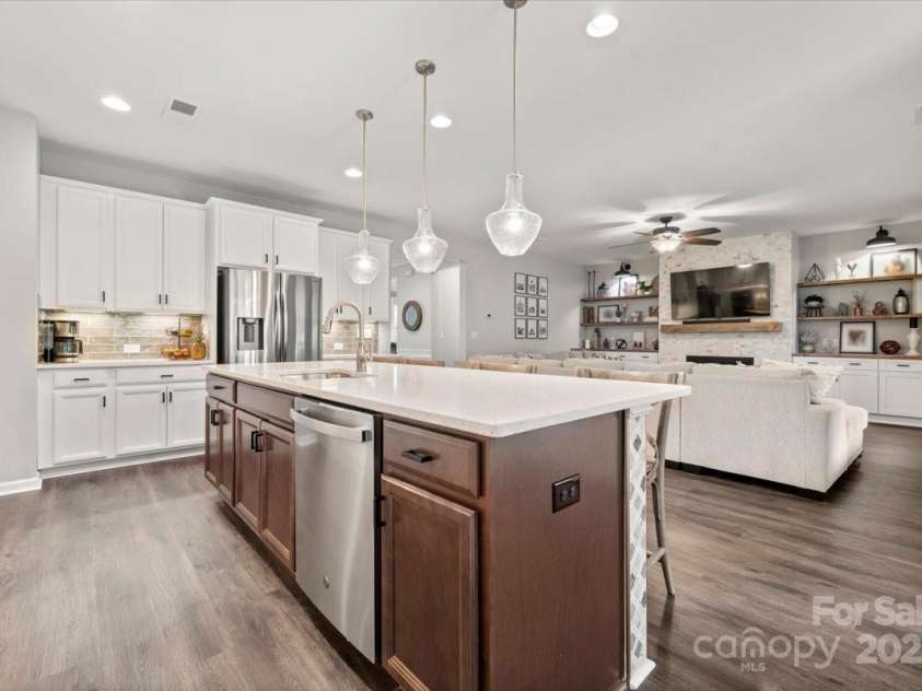9530 Hightower Oak Street, Huntersville, NC 28078.  MLS# CAR4258516, YatesRealty ID 25631. 