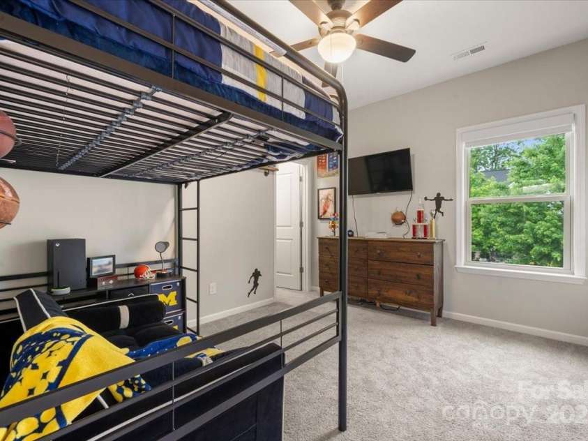 9530 Hightower Oak Street, Huntersville, NC 28078.  MLS# CAR4258516, YatesRealty ID 25631. 