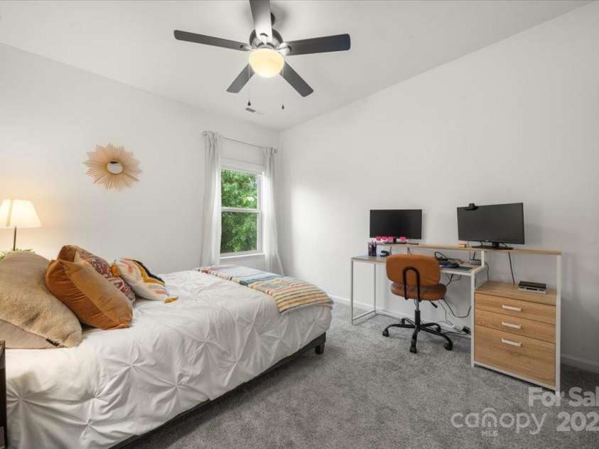 9530 Hightower Oak Street, Huntersville, NC 28078.  MLS# CAR4258516, YatesRealty ID 25631. 