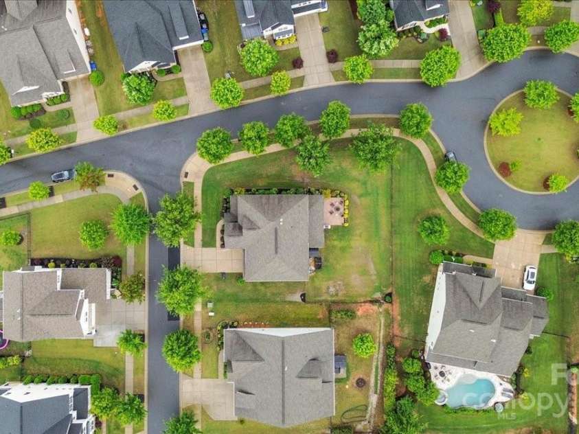 9530 Hightower Oak Street, Huntersville, NC 28078.  MLS# CAR4258516, YatesRealty ID 25631. 