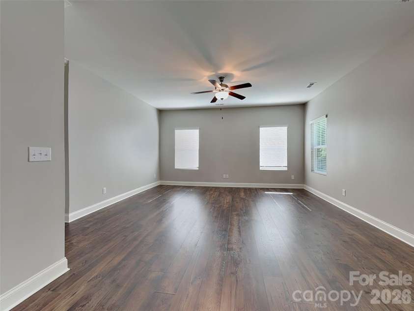14923 Boudins Lane, Charlotte, NC 28278.  MLS# CAR4385413, YatesRealty ID 25633. 