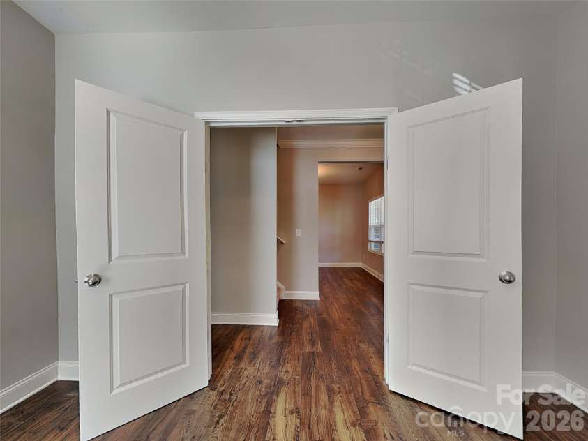 14923 Boudins Lane, Charlotte, NC 28278.  MLS# CAR4385413, YatesRealty ID 25633. 