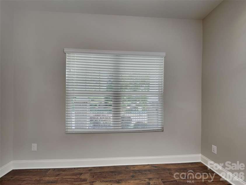 14923 Boudins Lane, Charlotte, NC 28278.  MLS# CAR4385413, YatesRealty ID 25633. 