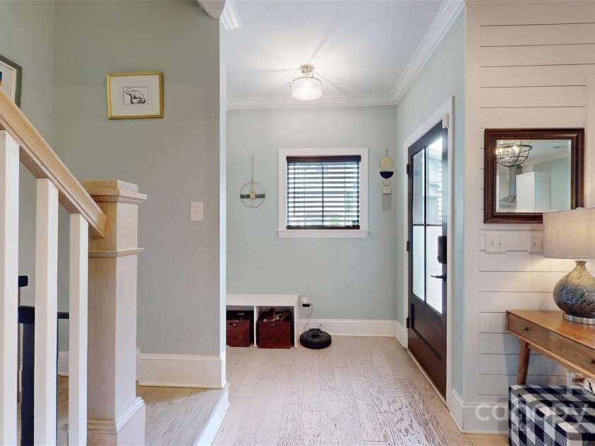 1511 Landis Avenue, Charlotte, NC 28205.  MLS# CAR4246720, YatesRealty ID 25633. Looking to Foyer/Front Door to stairs
