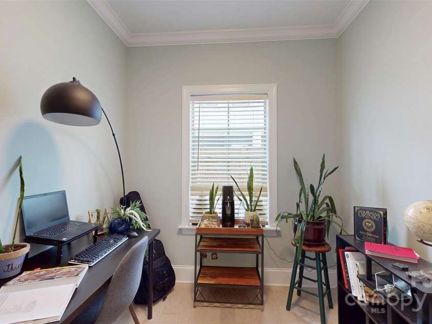 1511 Landis Avenue, Charlotte, NC 28205.  MLS# CAR4246720, YatesRealty ID 25633. Main Level Office