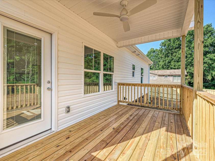 286 Old Pinckney Road, York, SC 29745.  MLS# CAR4274533, YatesRealty ID 25635. 