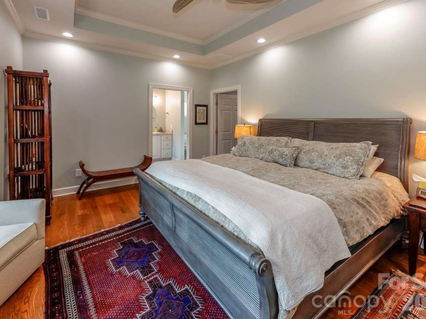118 McOwenben Pass, Lake Lure, NC 28746.  MLS# CAR4364794, YatesRealty ID 25637. 