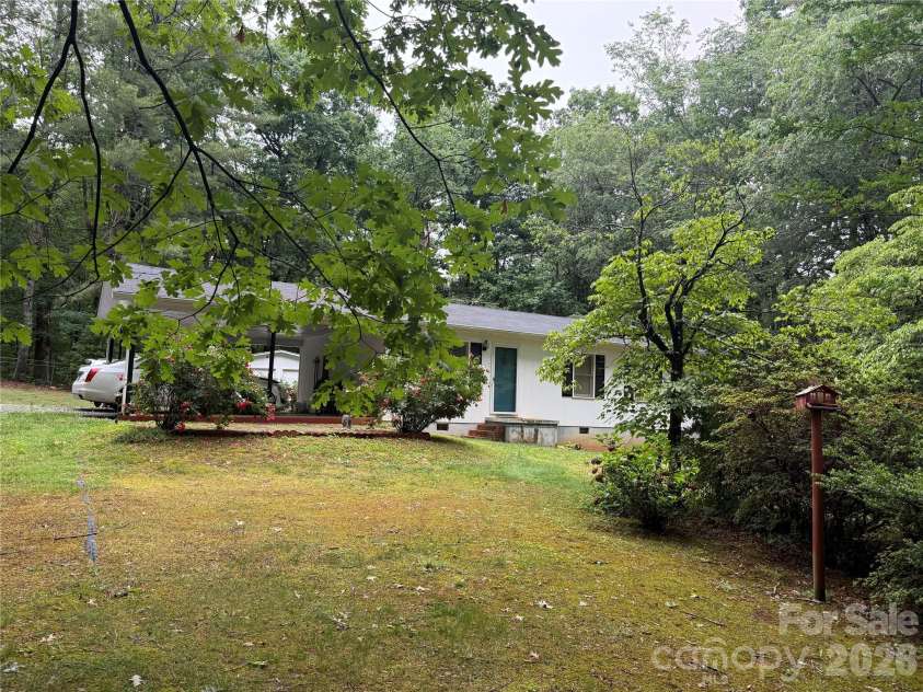 580 Legion Road, Lenoir, NC 28645.  MLS# CAR4385750, YatesRealty ID 25639. 