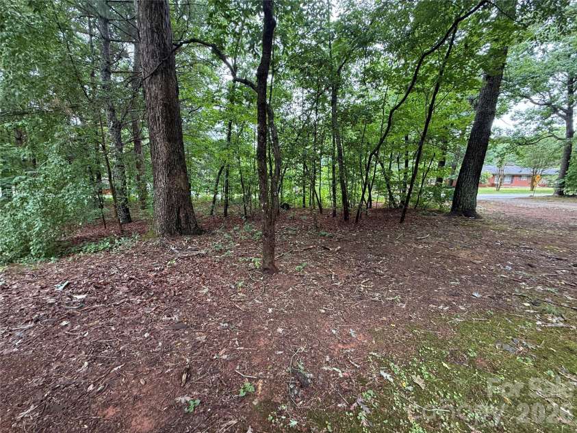 580 Legion Road, Lenoir, NC 28645.  MLS# CAR4385750, YatesRealty ID 25639. 