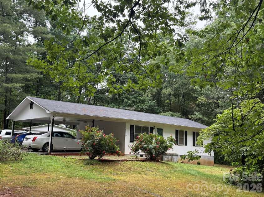 580 Legion Road, Lenoir, NC 28645.  MLS# CAR4385750, YatesRealty ID 25639. 