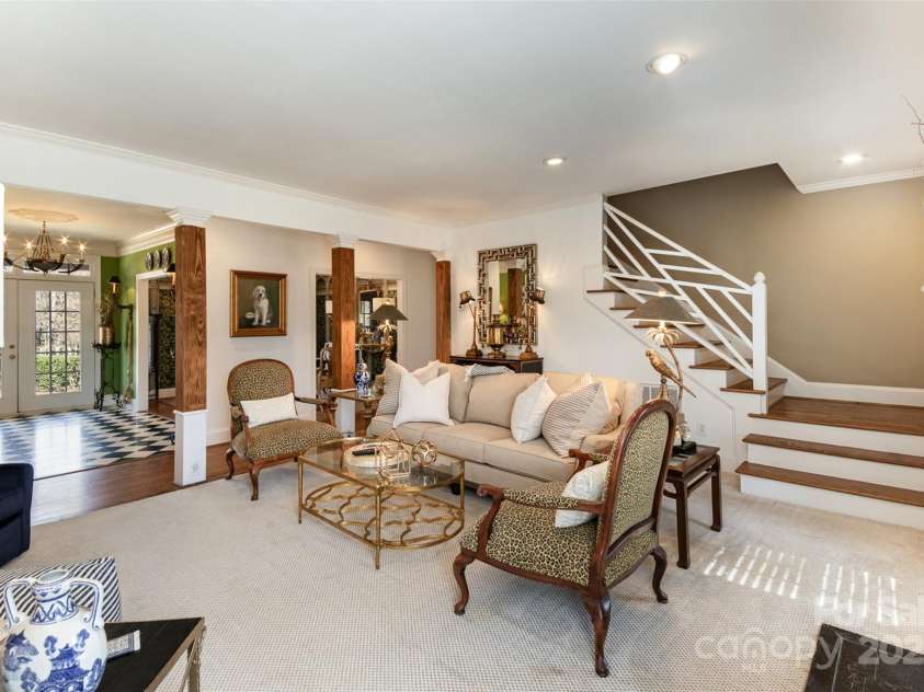 2968 Robinwood Road, Gastonia, NC 28054.  MLS# CAR4223522, YatesRealty ID 2564. 