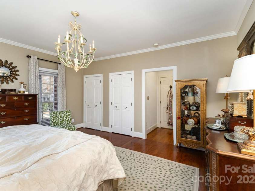 2968 Robinwood Road, Gastonia, NC 28054.  MLS# CAR4223522, YatesRealty ID 2564. 