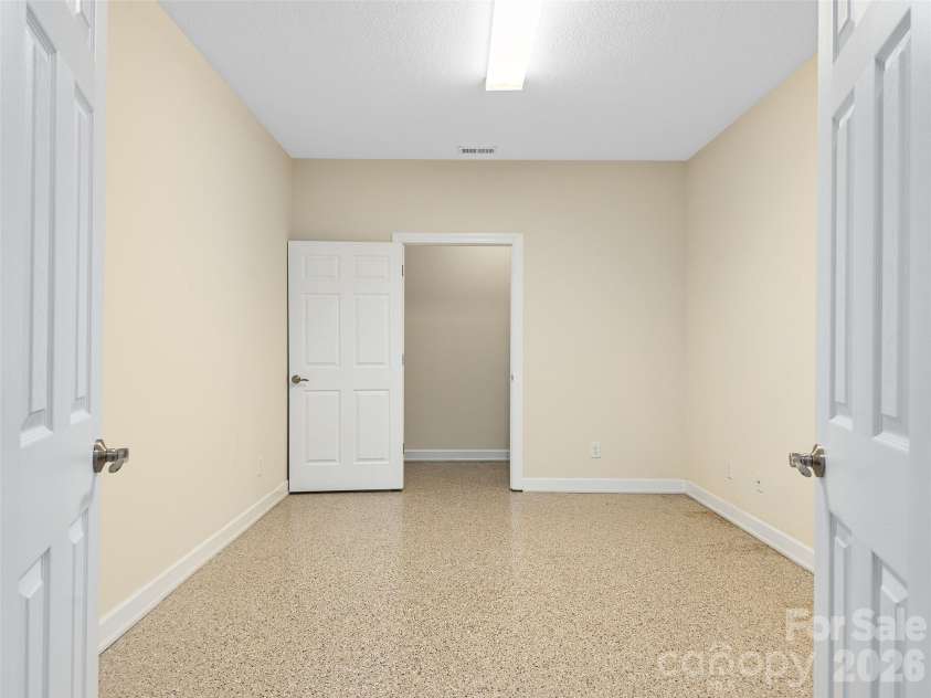 54 Deep Valley Lane, Hendersonville, NC 28791.  MLS# CAR4304196, YatesRealty ID 2564. Craft/Hobby Room