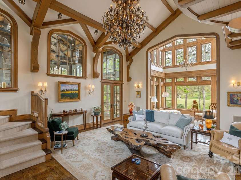 8 Fairway Place, Asheville, NC 28803.  MLS# CAR4245541, YatesRealty ID 2564. Great room open to atrium room