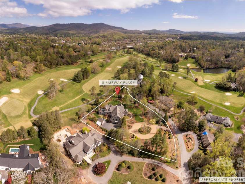 8 Fairway Place, Asheville, NC 28803.  MLS# CAR4245541, YatesRealty ID 2564. Location, location