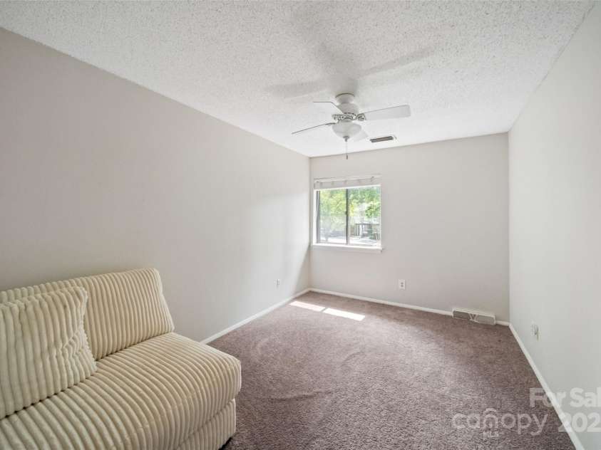 3737 Winding Creek Lane, Charlotte, NC 28226.  MLS# CAR4266288, YatesRealty ID 25641. 