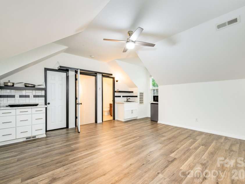 10732 Trolley Run Drive, Cornelius, NC 28031.  MLS# CAR4385507, YatesRealty ID 25645. 