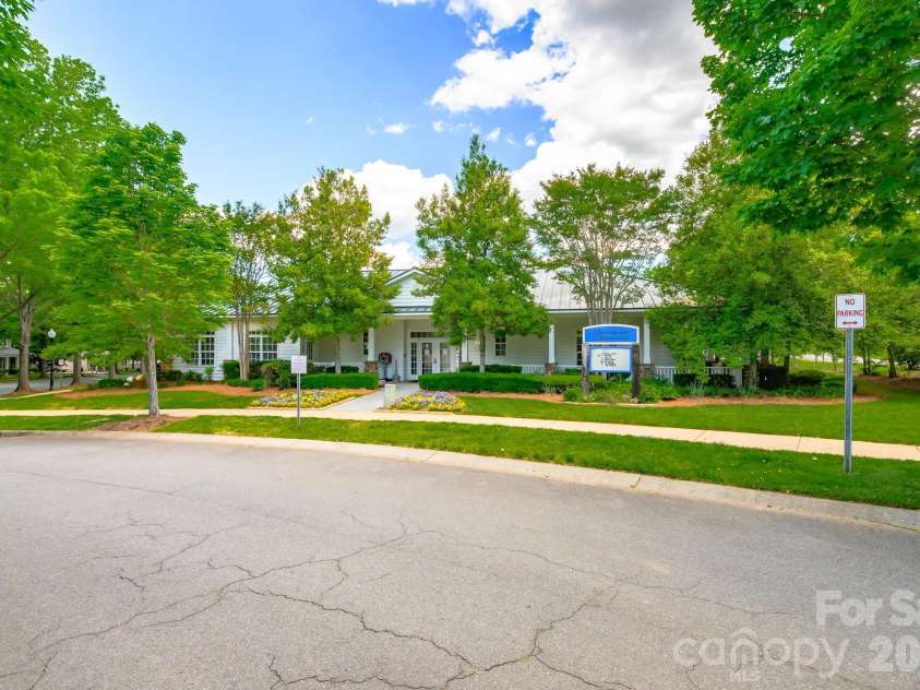 10732 Trolley Run Drive, Cornelius, NC 28031.  MLS# CAR4385507, YatesRealty ID 25645. 