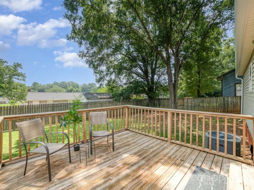 435 Kimbrook Court, Rock Hill, SC 29730.  MLS# CAR4268350, YatesRealty ID 25646. Back deck off kitchen 2