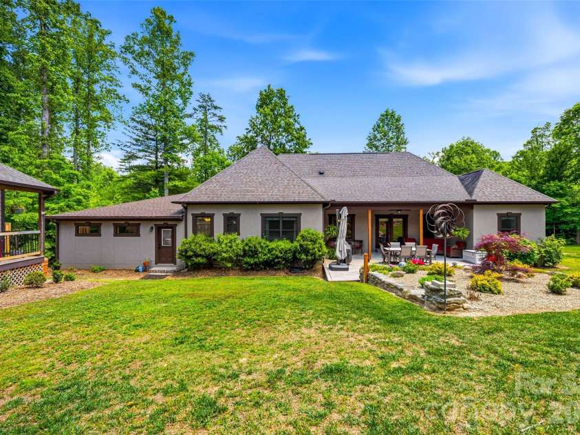 112 Caleb Drive, Fletcher, NC 28732.  MLS# CAR4382411, YatesRealty ID 25647. 