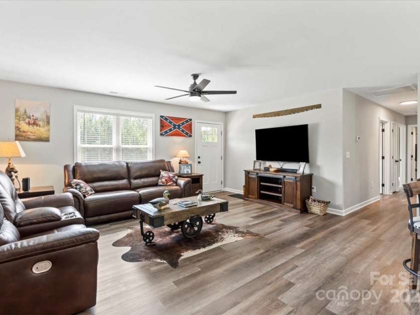 44432 US Highway 52 Highway, New London, NC 28127.  MLS# CAR4278727, YatesRealty ID 25647. 