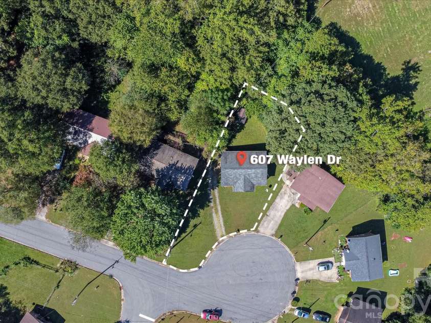 607 Waylen Street, Shelby, NC 28150.  MLS# CAR4305299, YatesRealty ID 2565. 