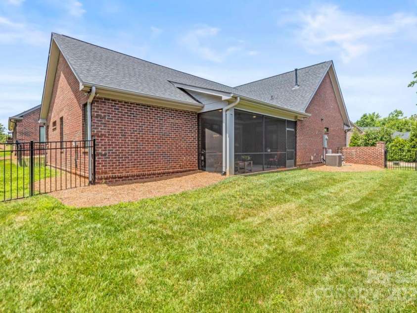 1150 Golden Hill Lane, Denver, NC 28037.  MLS# CAR4278089, YatesRealty ID 25650. View of side yard on the opposite side of the home