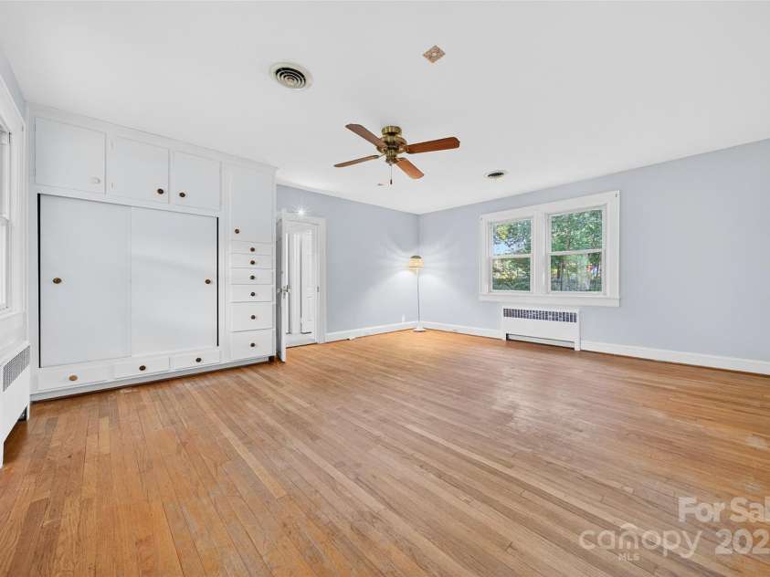 422 Wagner Street, Troutman, NC 28166.  MLS# CAR4273709, YatesRealty ID 25651. 