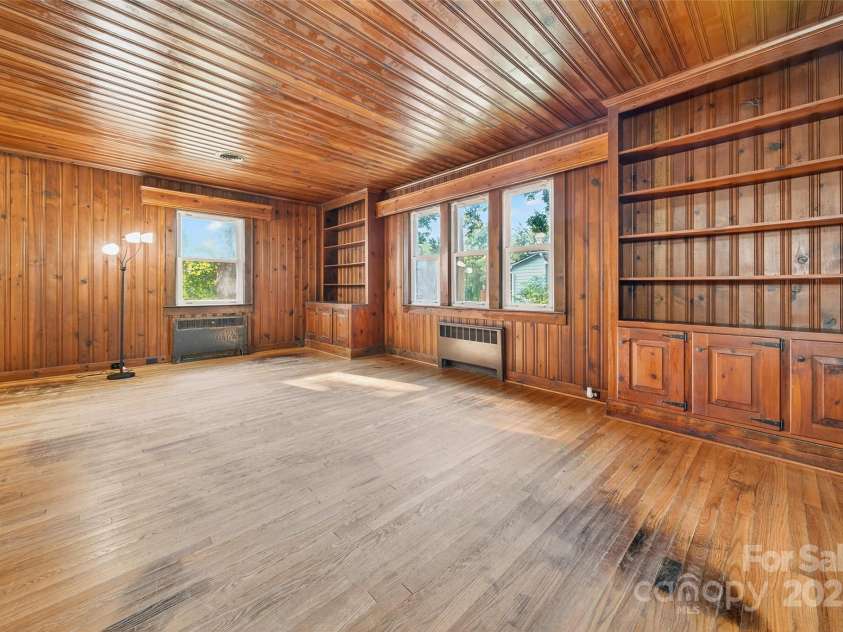 422 Wagner Street, Troutman, NC 28166.  MLS# CAR4273709, YatesRealty ID 25651. 