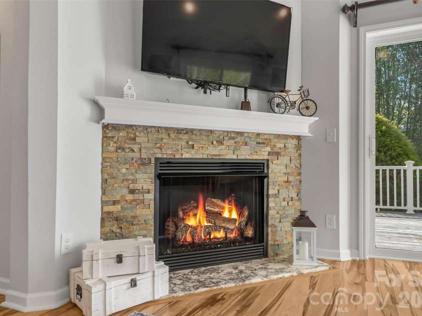 6047 Chaucer Lane, Granite Falls, NC 28630.  MLS# CAR4365756, YatesRealty ID 25651. 