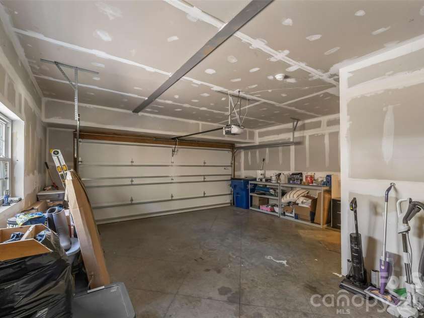 6047 Chaucer Lane, Granite Falls, NC 28630.  MLS# CAR4365756, YatesRealty ID 25651. 