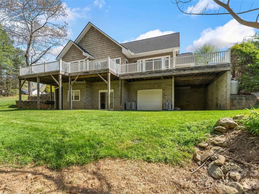 6047 Chaucer Lane, Granite Falls, NC 28630.  MLS# CAR4365756, YatesRealty ID 25651. 