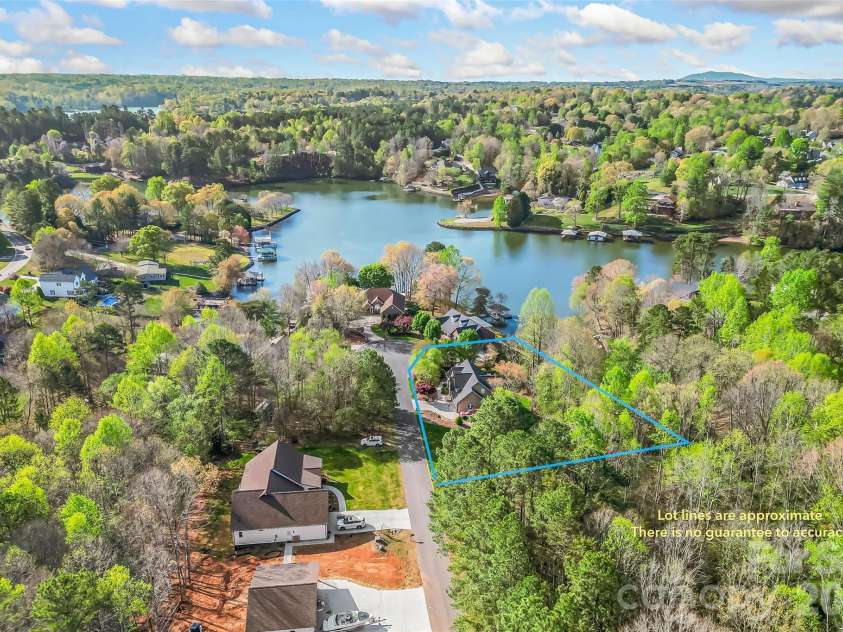 6047 Chaucer Lane, Granite Falls, NC 28630.  MLS# CAR4365756, YatesRealty ID 25651. 