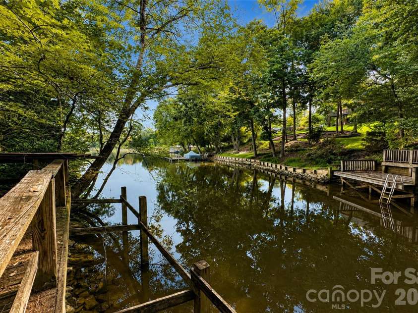 6047 Chaucer Lane, Granite Falls, NC 28630.  MLS# CAR4414748, YatesRealty ID 25651. 