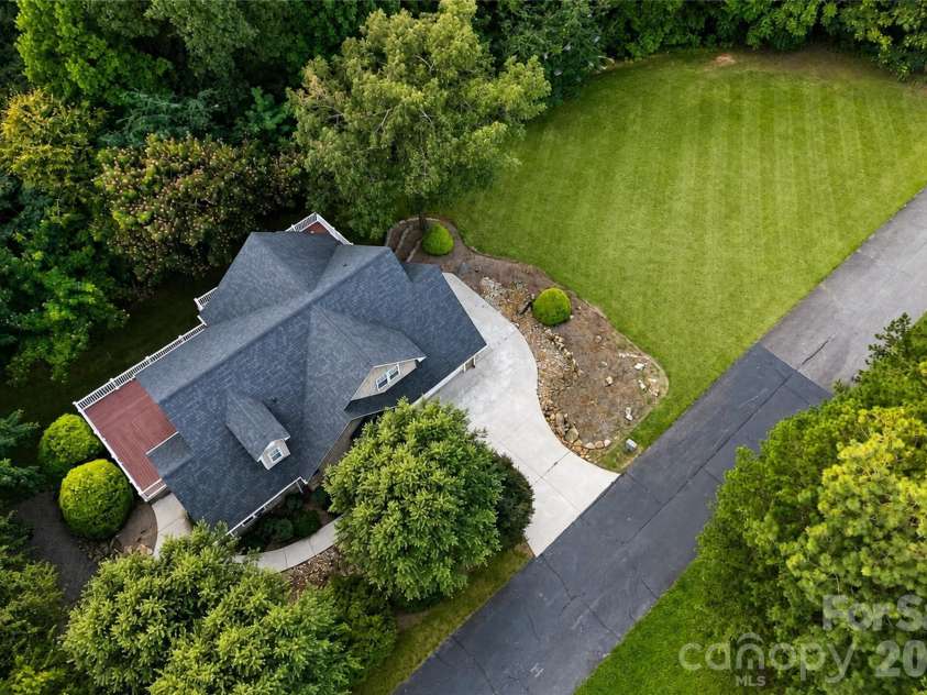 6047 Chaucer Lane, Granite Falls, NC 28630.  MLS# CAR4414748, YatesRealty ID 25651. 