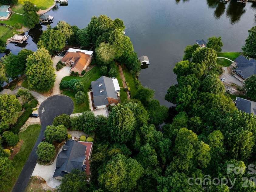 6047 Chaucer Lane, Granite Falls, NC 28630.  MLS# CAR4414748, YatesRealty ID 25651. 