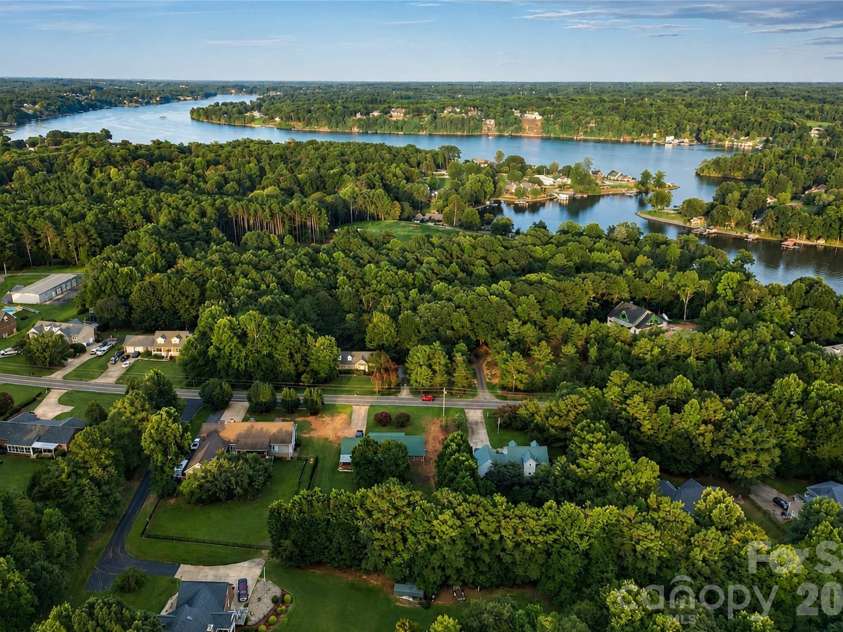6047 Chaucer Lane, Granite Falls, NC 28630.  MLS# CAR4414748, YatesRealty ID 25651. 