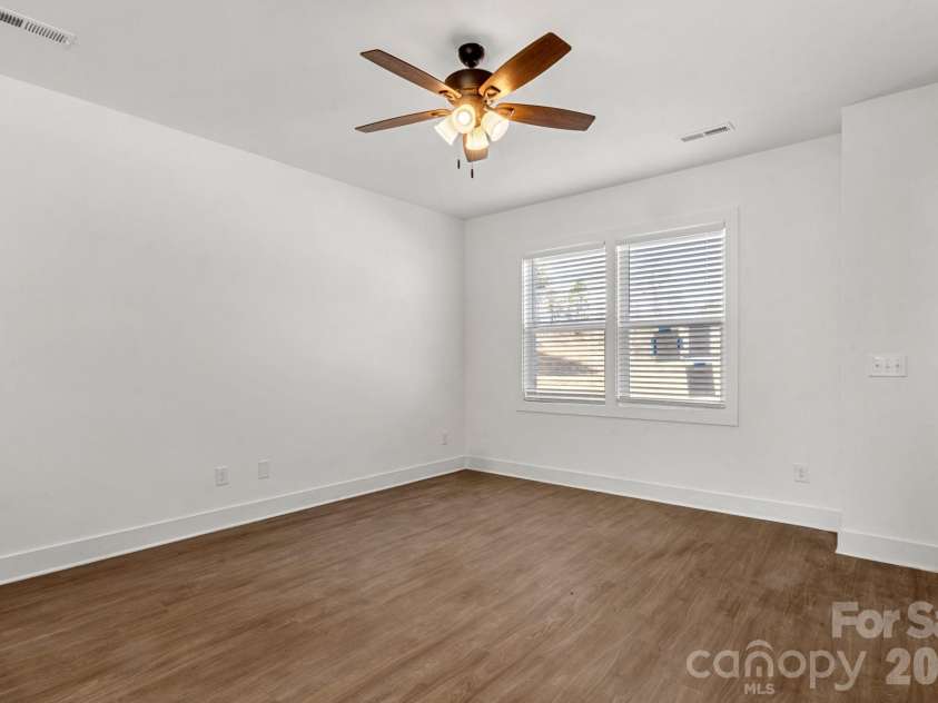 123 Indian Wells Court, Harmony, NC 28634.  MLS# CAR4354445, YatesRealty ID 25652. 