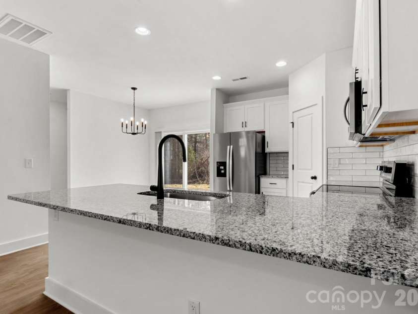 123 Indian Wells Court, Harmony, NC 28634.  MLS# CAR4354445, YatesRealty ID 25652. 