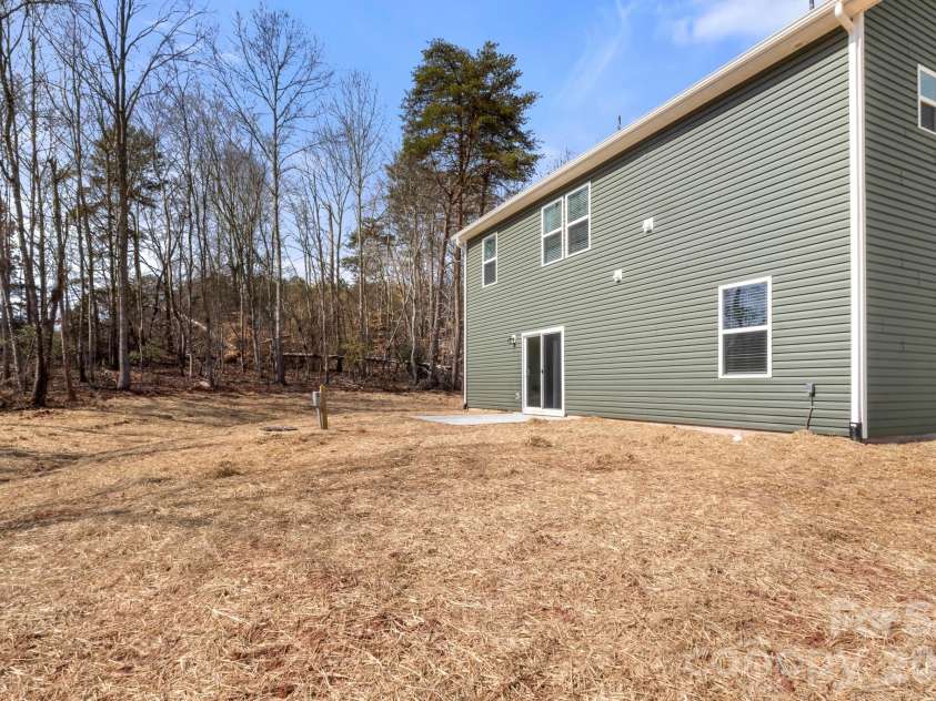 123 Indian Wells Court, Harmony, NC 28634.  MLS# CAR4354445, YatesRealty ID 25652. 