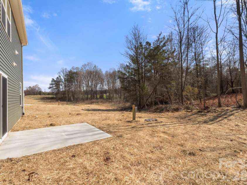 123 Indian Wells Court, Harmony, NC 28634.  MLS# CAR4354445, YatesRealty ID 25652. 