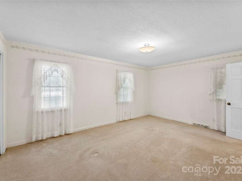 218 Rose Street, Mount Holly, NC 28120.  MLS# CAR4277711, YatesRealty ID 25653. 