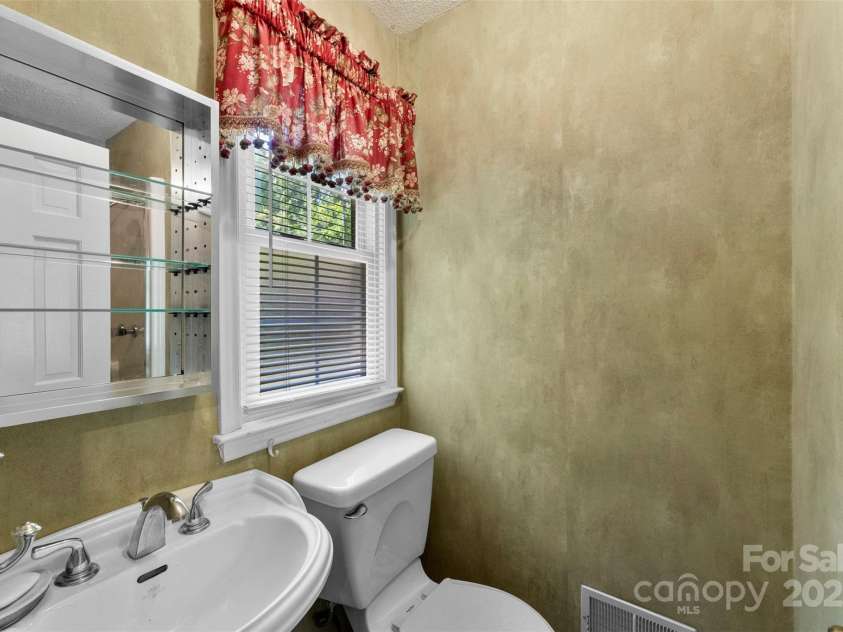 218 Rose Street, Mount Holly, NC 28120.  MLS# CAR4277711, YatesRealty ID 25653. 