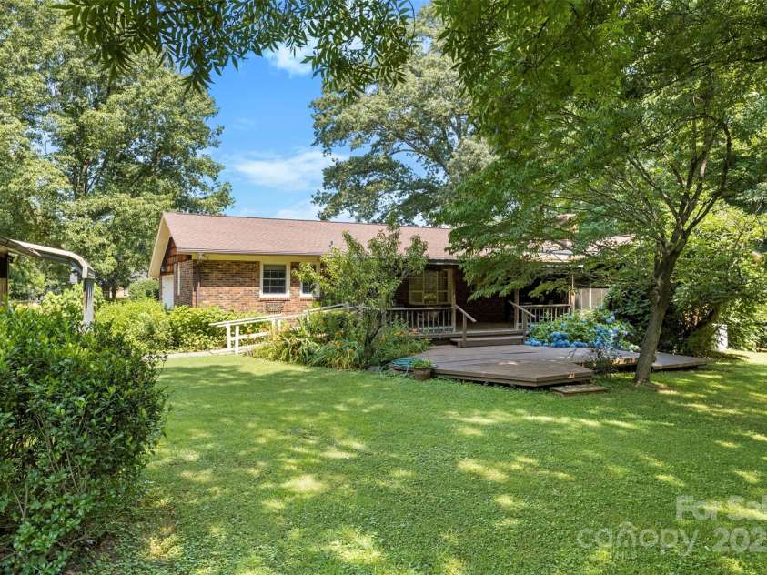 218 Rose Street, Mount Holly, NC 28120.  MLS# CAR4277711, YatesRealty ID 25653. 